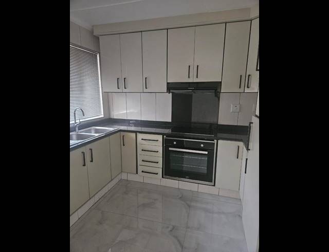 3 BEDROOM PROPERTY TO RENT IN SHERWOOD